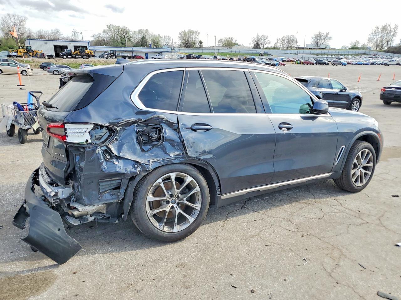 2020 BMW X5 xDrive40I - Image 3