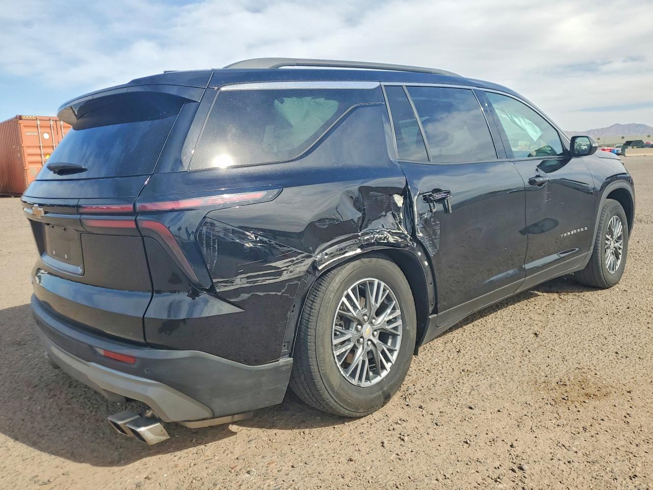 2025 Chevrolet Traverse Lt - Фото 3
