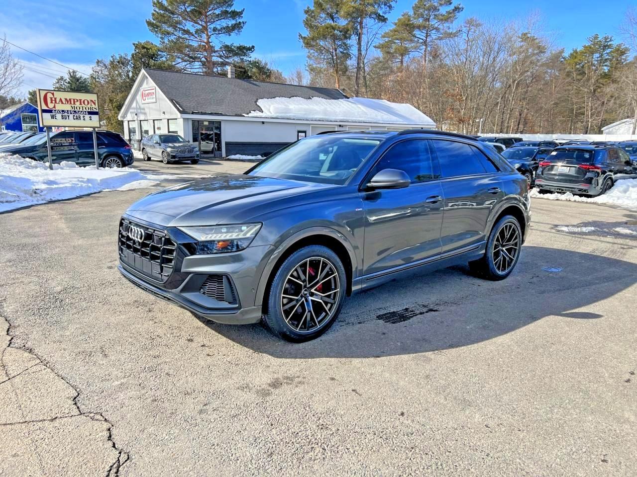 2019 Audi Q8 Prestige S-Line - Фото 2