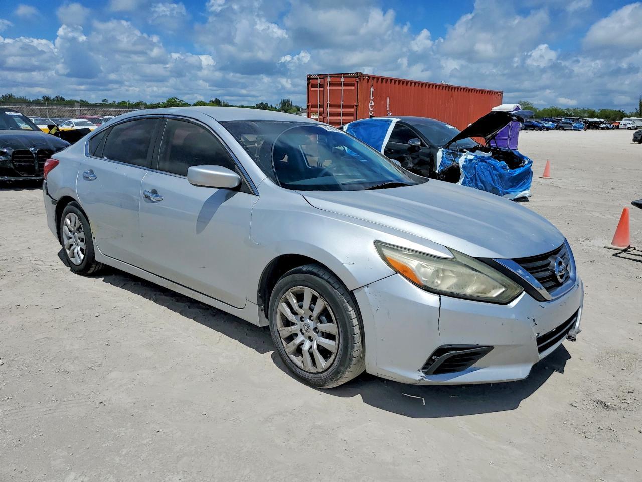 2016 Nissan Altima 2.5 S - Image 4