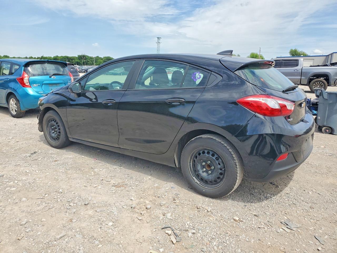 2019 Chevrolet Cruze Ls - Фото 2