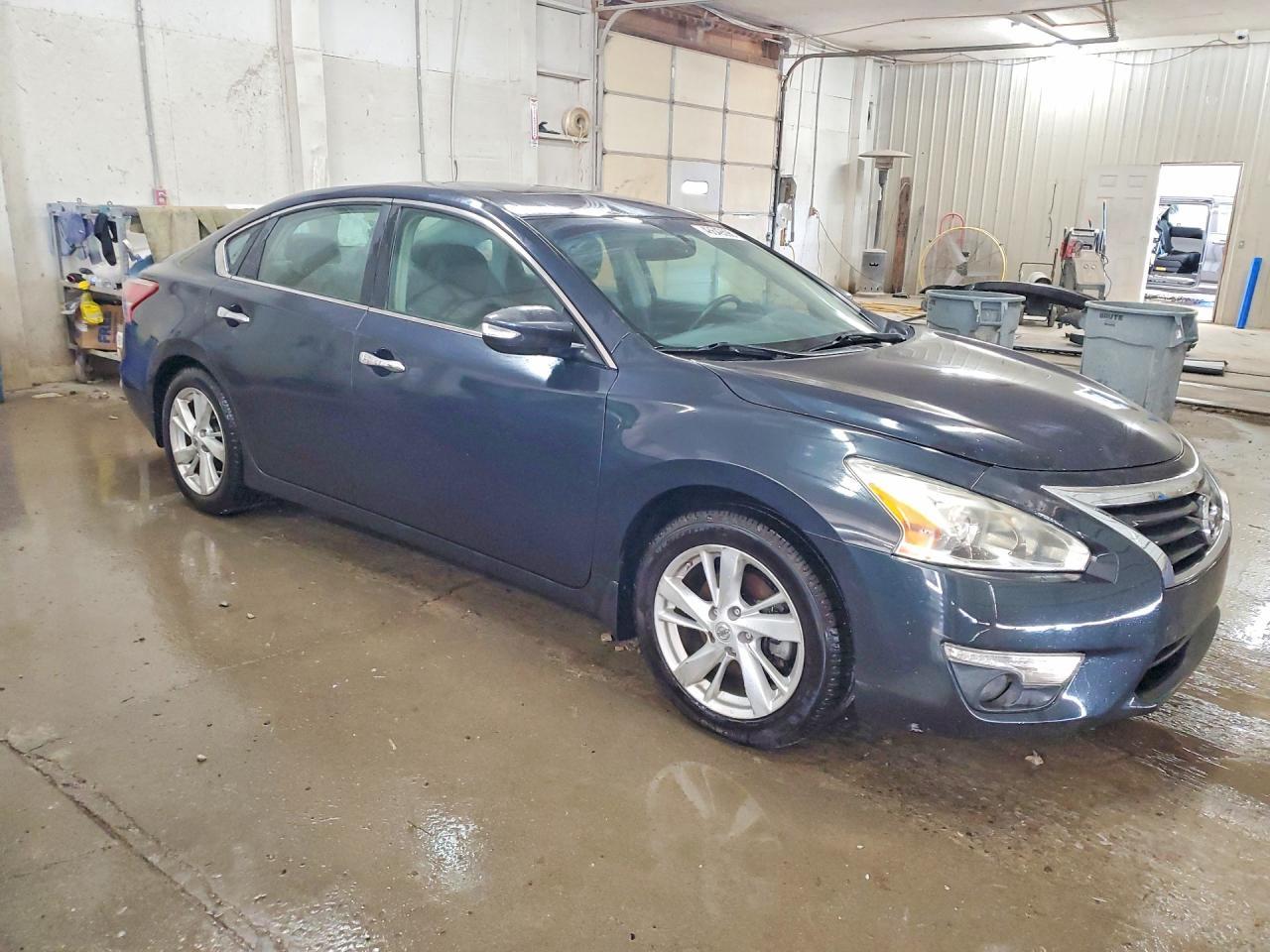 2013 Nissan Altima 2.5 - Image 4