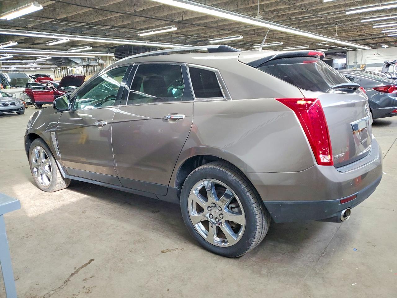2011 Cadillac Srx - Фото 2