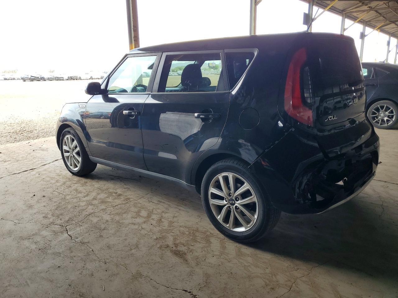 2018 Kia Soul - Image 2