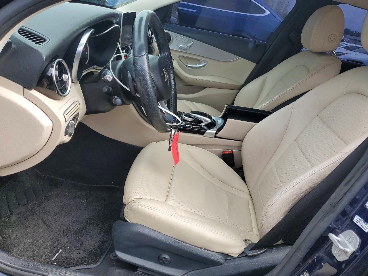 2015 Mercedes-Benz C 300 4Matic - Image 7