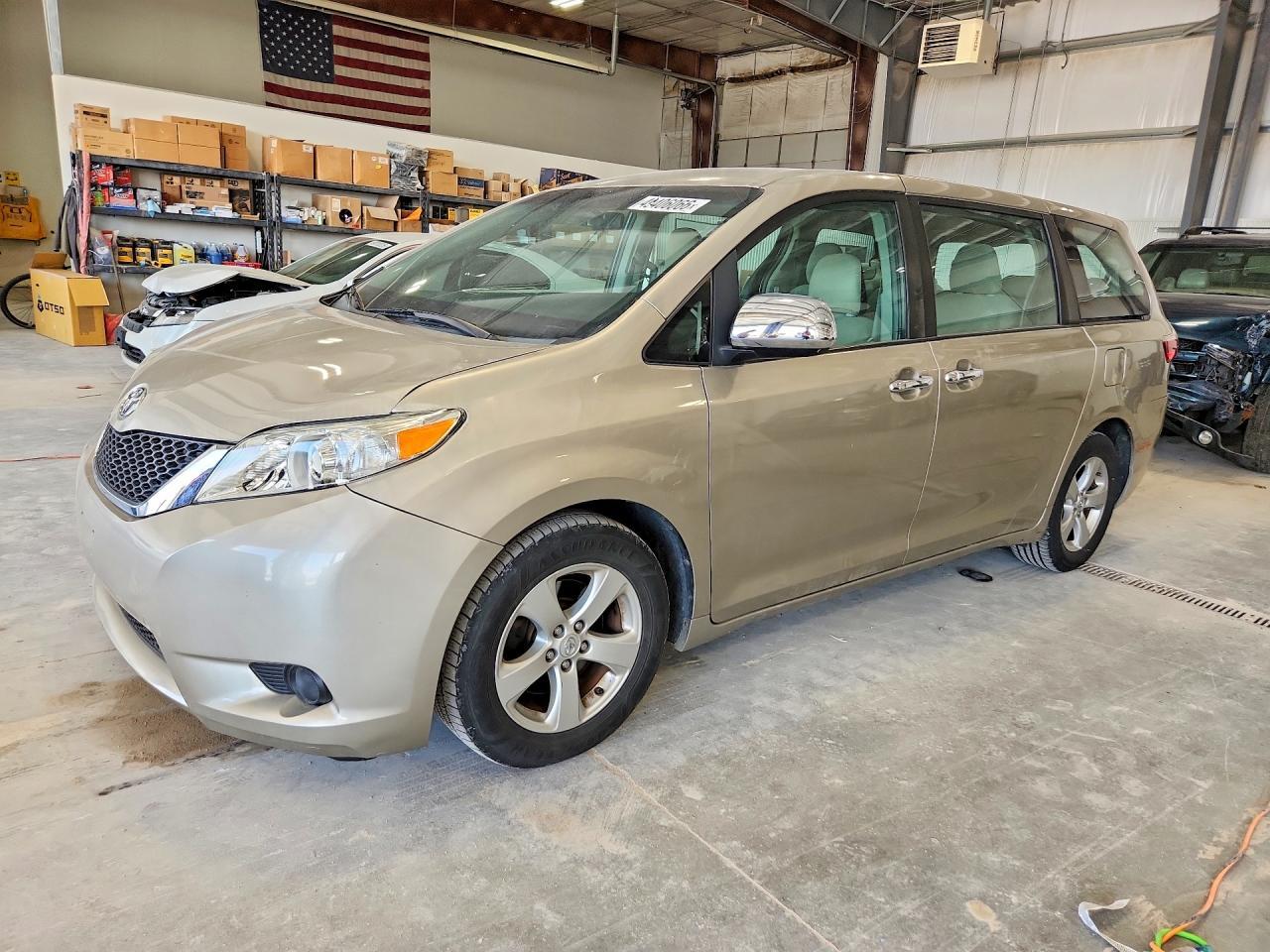 2015 Toyota Sienna L 7-Passenger