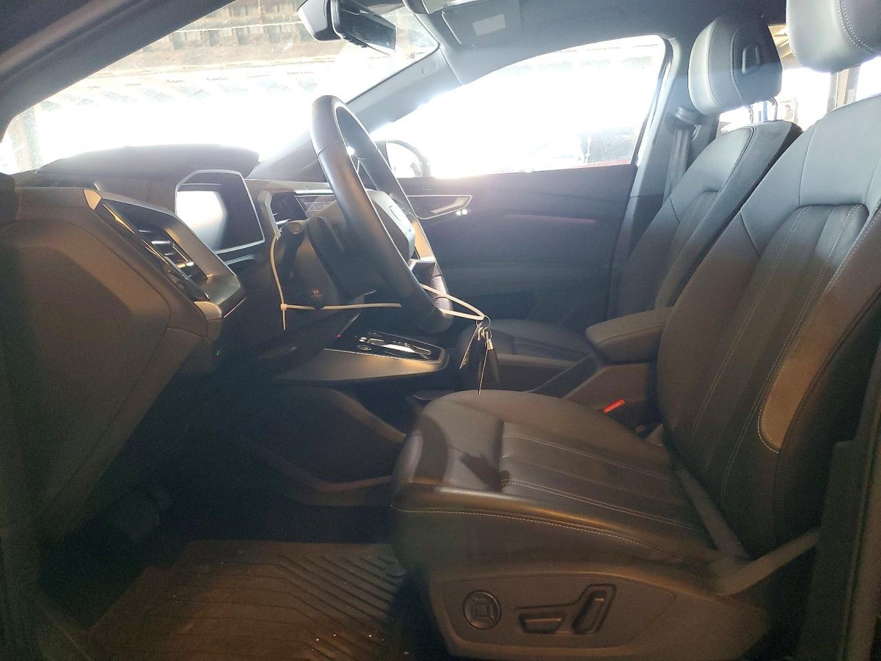 2024 Audi Q4 E-Tron Premium Plus - Image 7