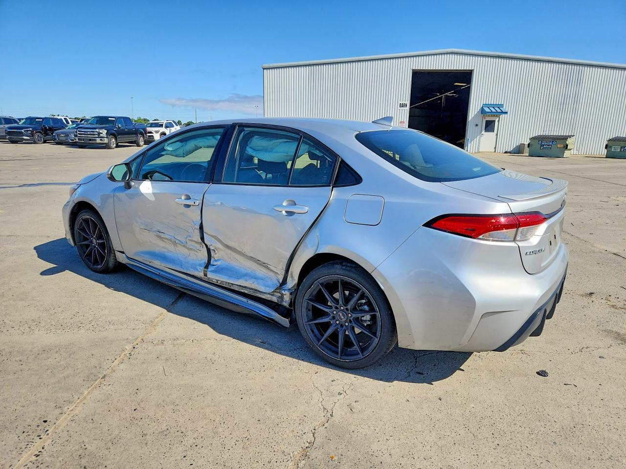 2024 Toyota Corolla Hybrid Se - Image 2