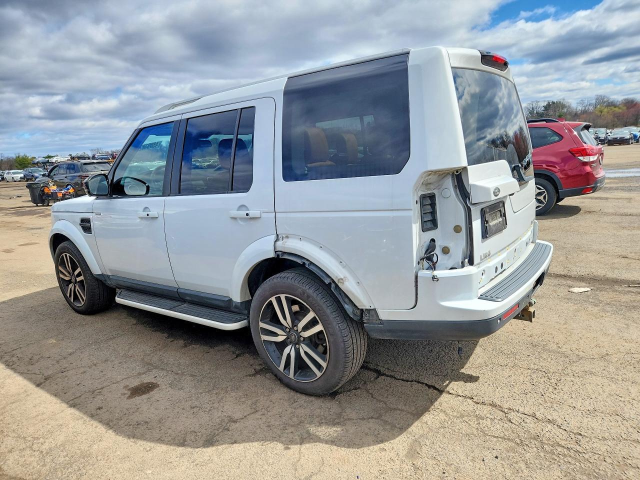 2016 Land Rover Lr4 Hse Luxury - Image 2