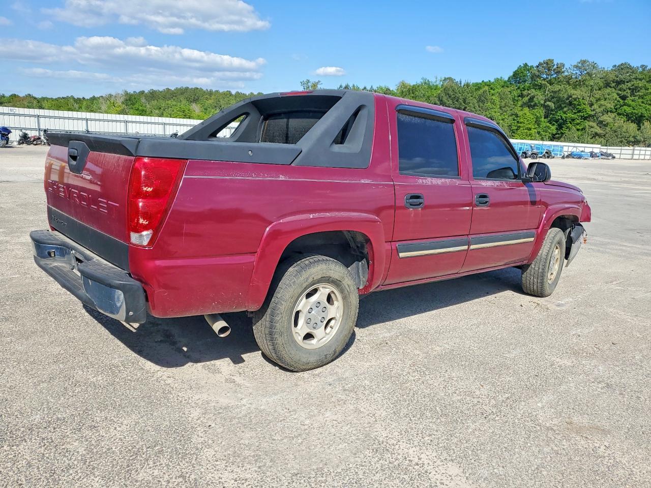 2005 Chev Avalanche - Фото 3