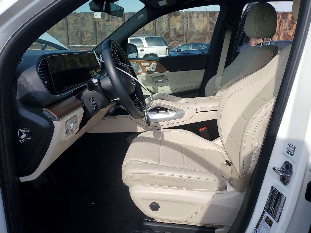 2026 Mercedes-Benz Gle 450E 4Matic - Image 7