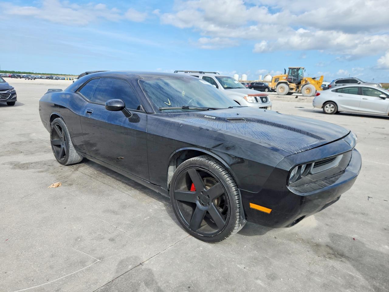 2009 Dodge Challenger R - Image 4