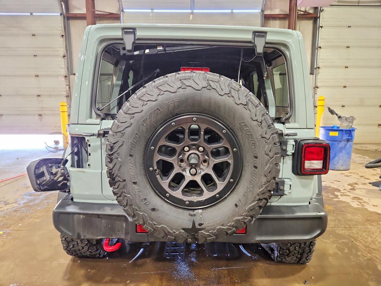 2023 Jeep Wrangler Rubicon - Фото 6