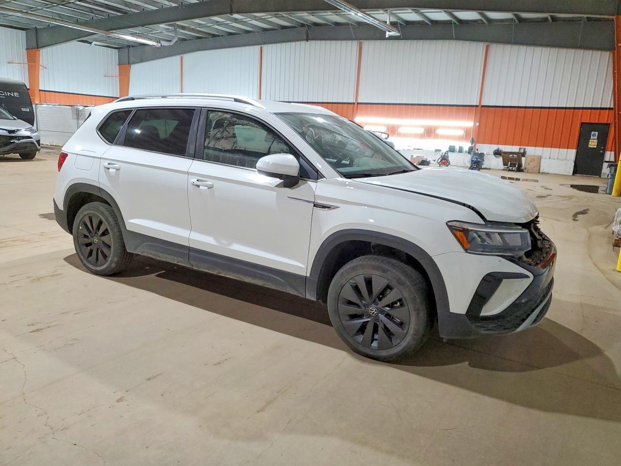 2024 Volkswagen Taos Se - Фото 4