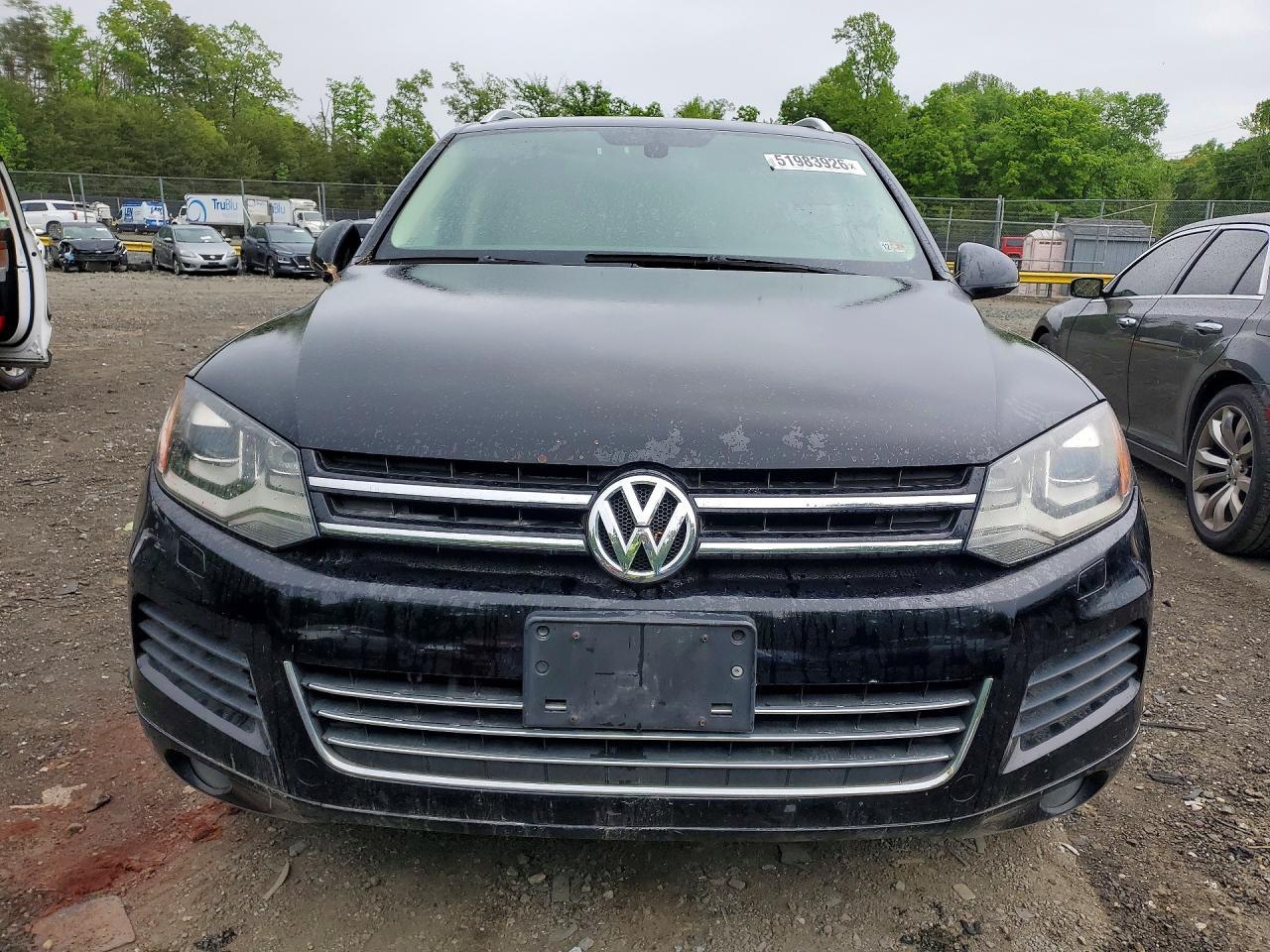 2014 Volkswagen Touareg - Фото 5