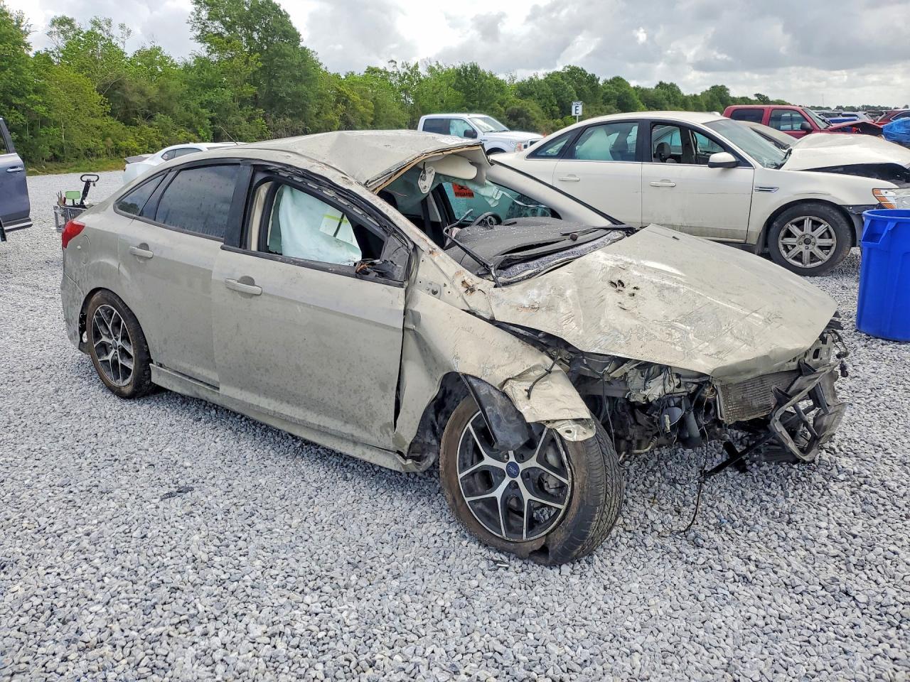 2015 Ford Focus Se - Image 4