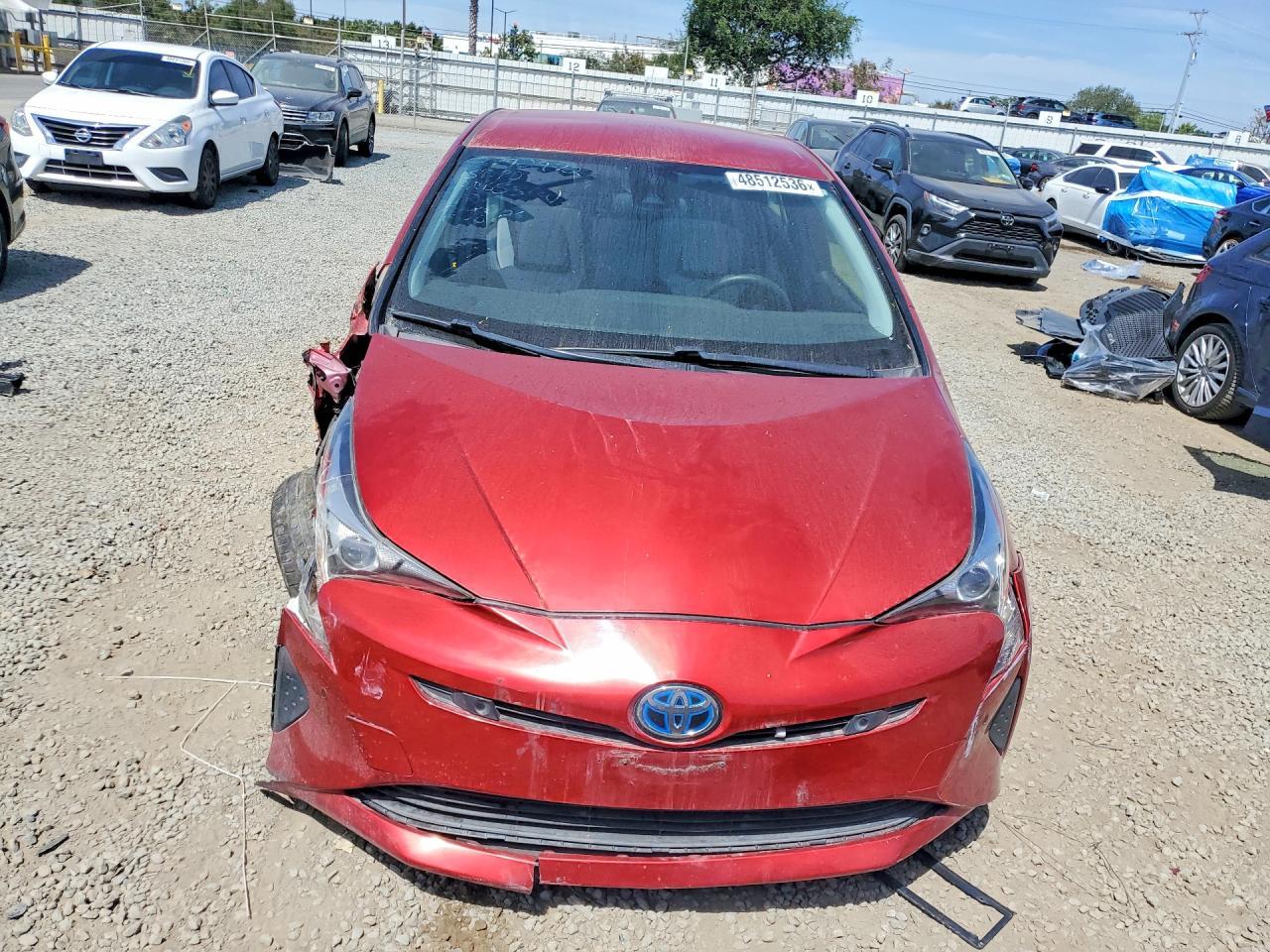 2017 Toyota Prius Two - Фото 5