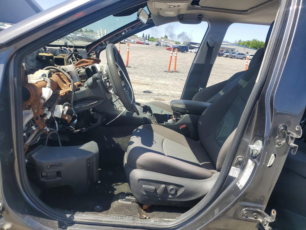 2023 Toyota Rav4 Hybrid Xle - Image 7