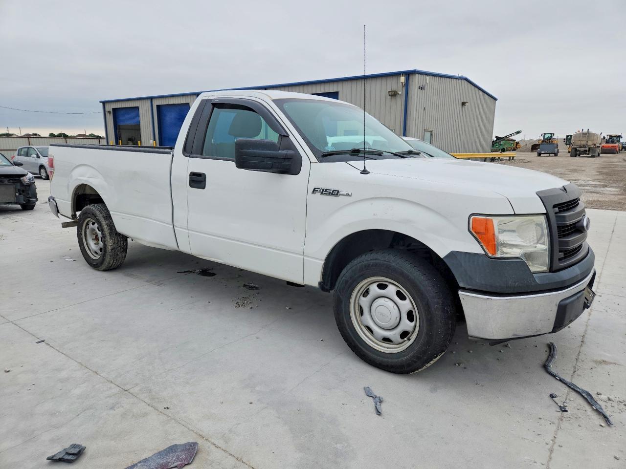 2013 Ford F150 - Фото 4