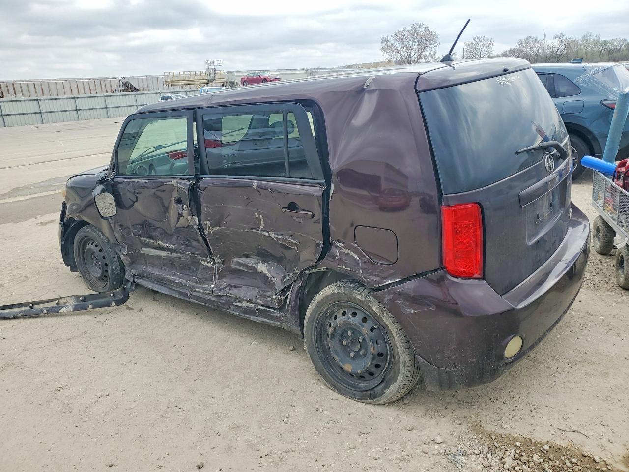 2009 Scion Xb Base - Image 2