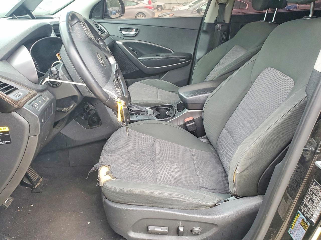 2013 Hyundai Santa Fe Gls - Image 7