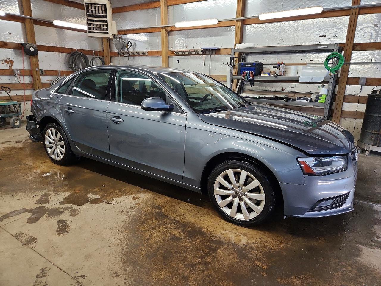 2013 Audi A4 Premium - Image 4