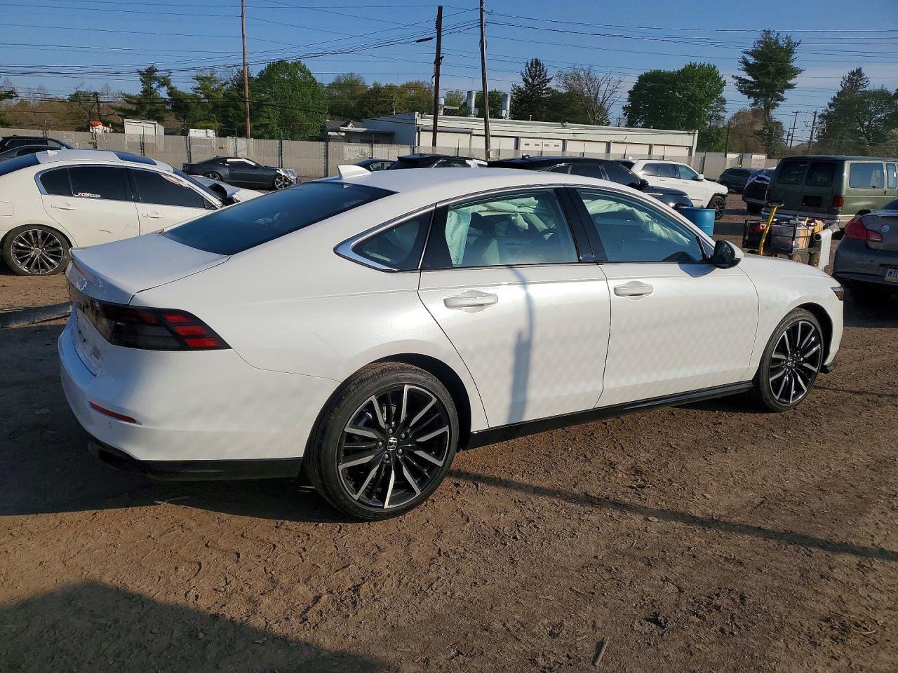 2026 Honda Accord Touring Hybrid - Image 3