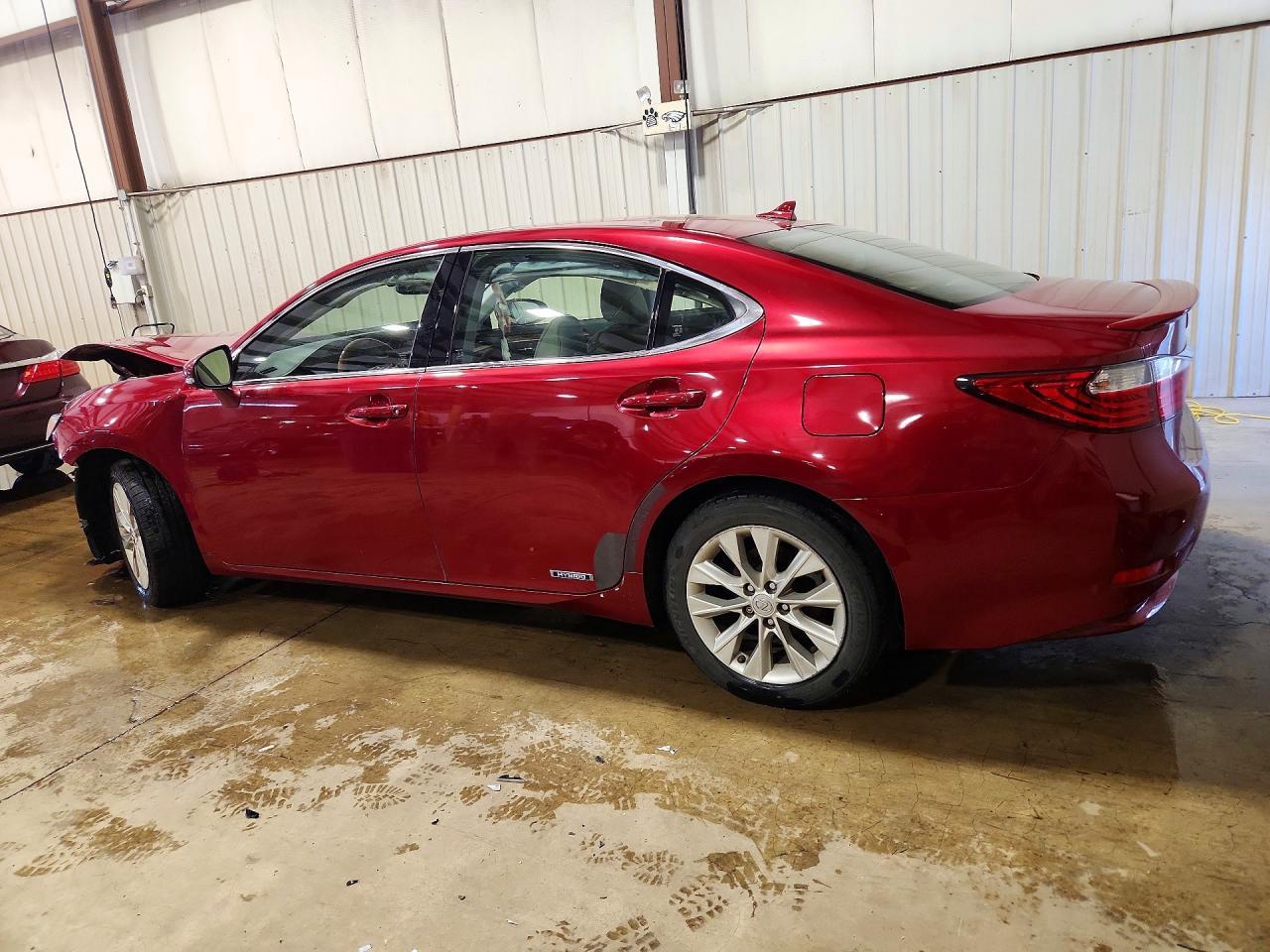 2013 Lexus Es 300H - Фото 2