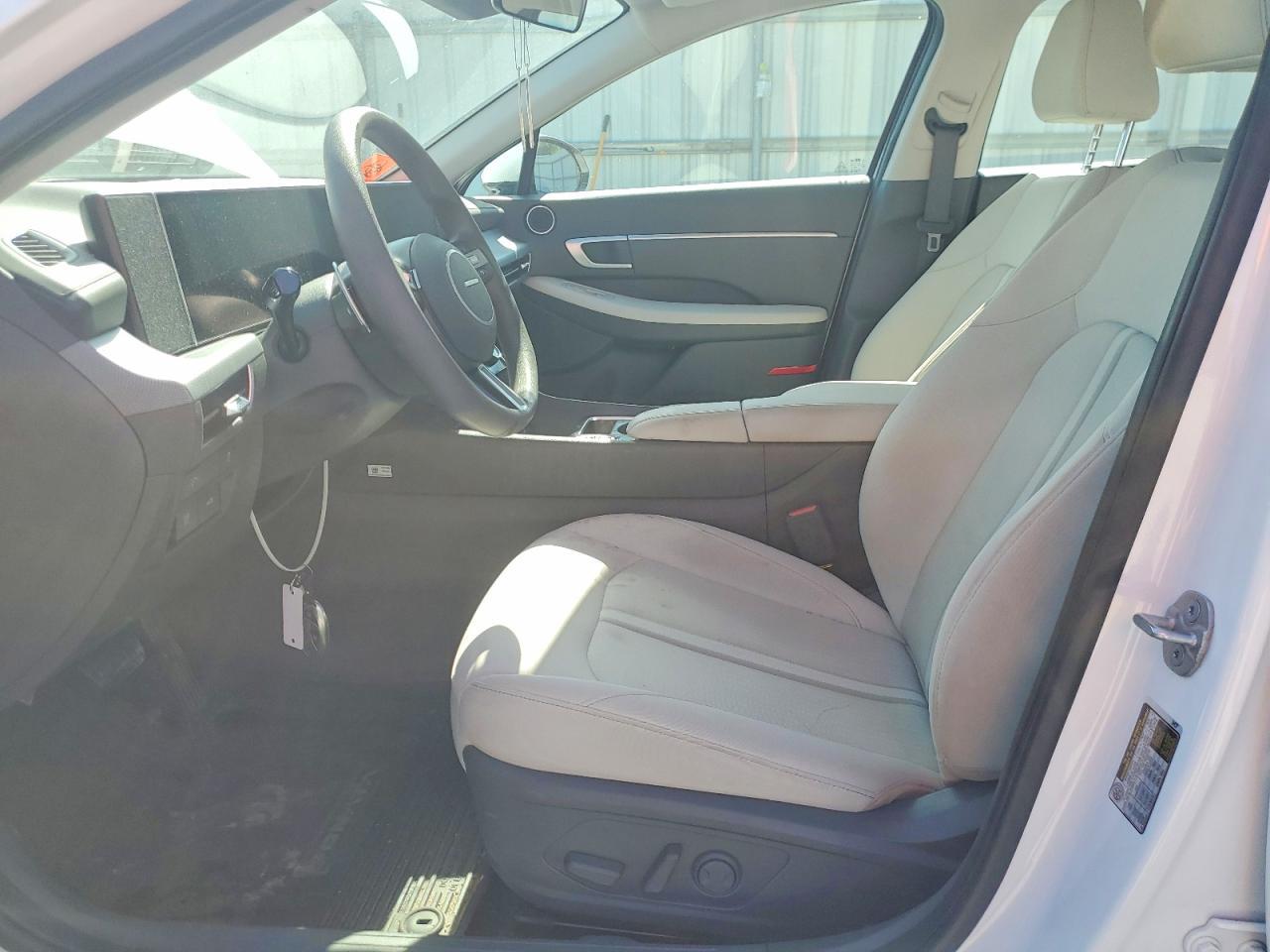 2025 Hyundai Sonata Sel - Image 7
