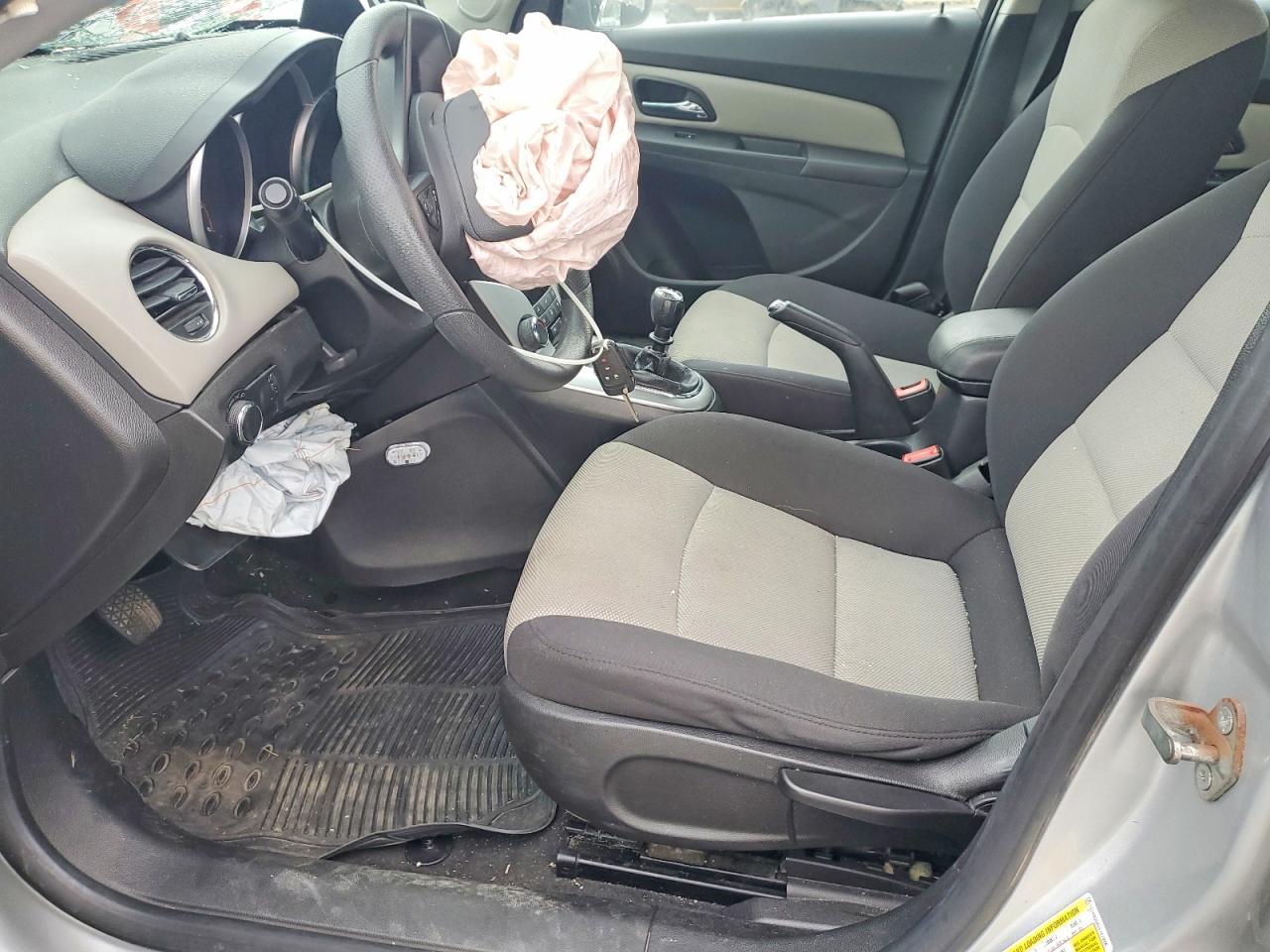 2014 Chevrolet Cruze Ls - Фото 7