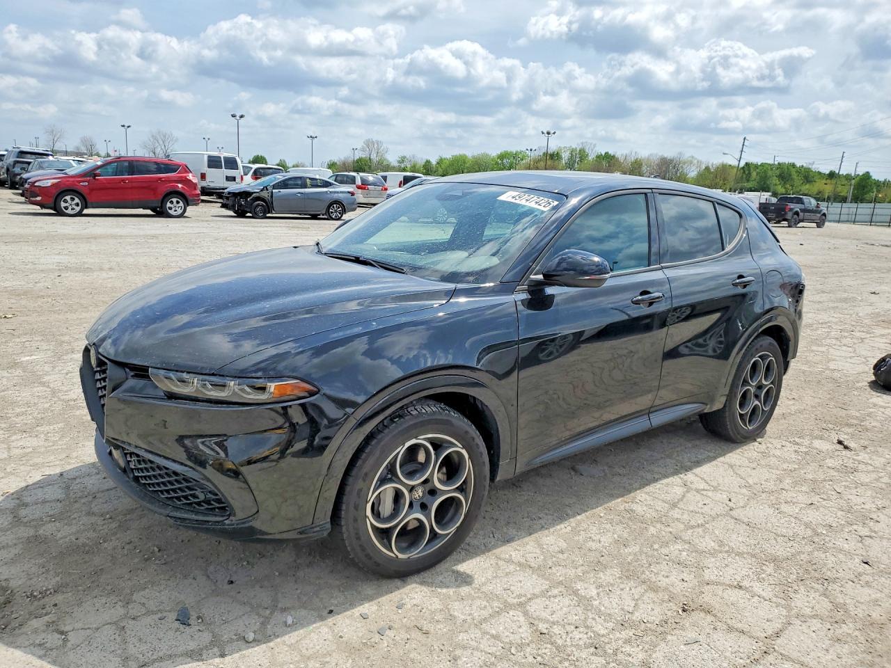 2025 Alfa Romeo Tonale Base