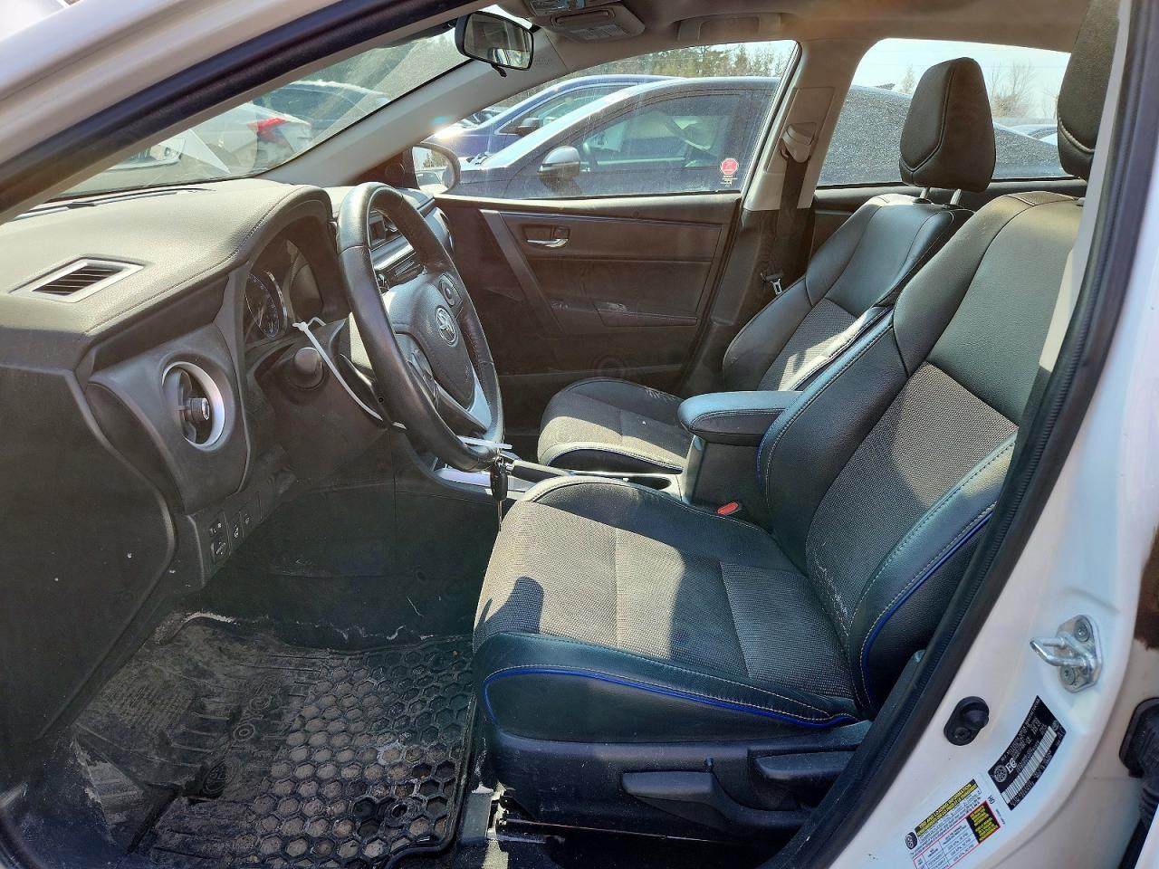 2017 Toyota Corolla L - Фото 7