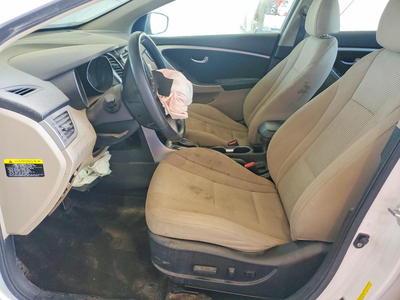 2016 Hyundai Elantra Gt Base - Фото 7
