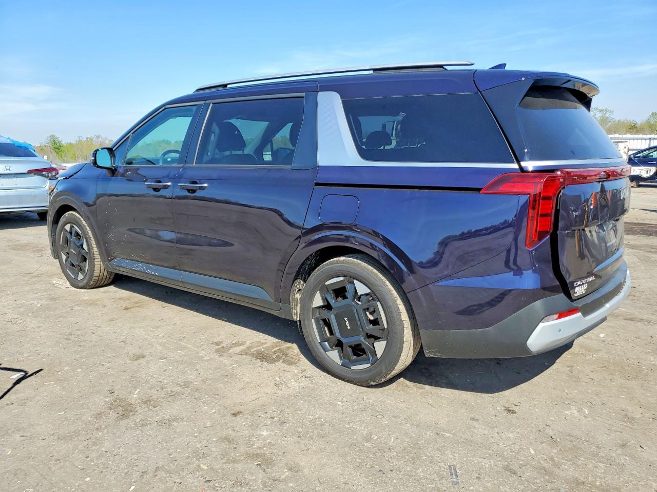 2025 Kia Carnival Ex - Фото 2