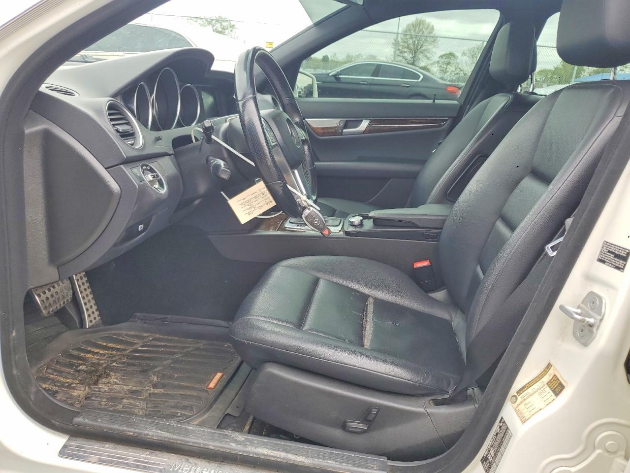 2012 Mercedes-Benz C 300 4Matic - Фото 7