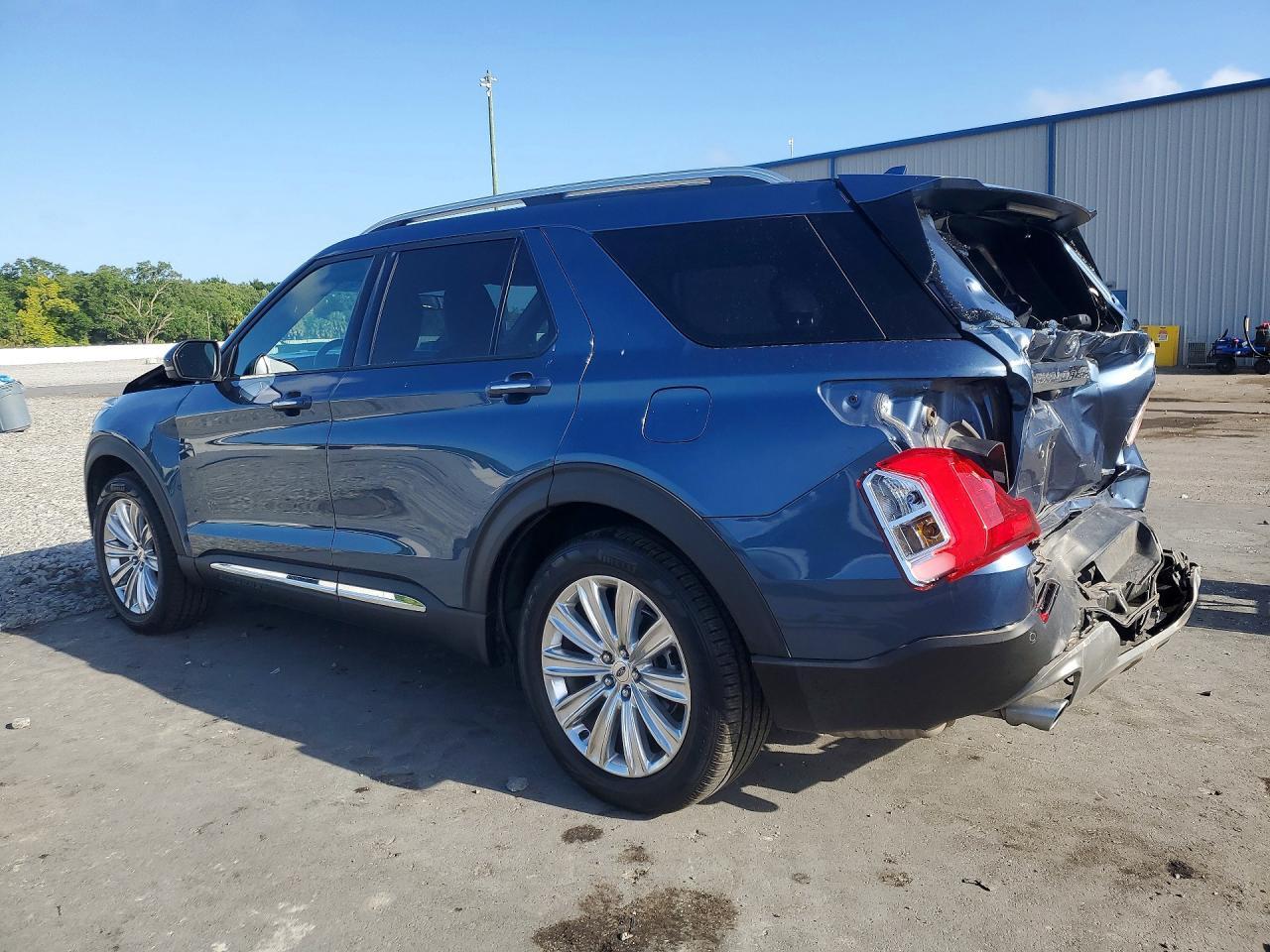 2020 Ford Explorer Limited - Image 2