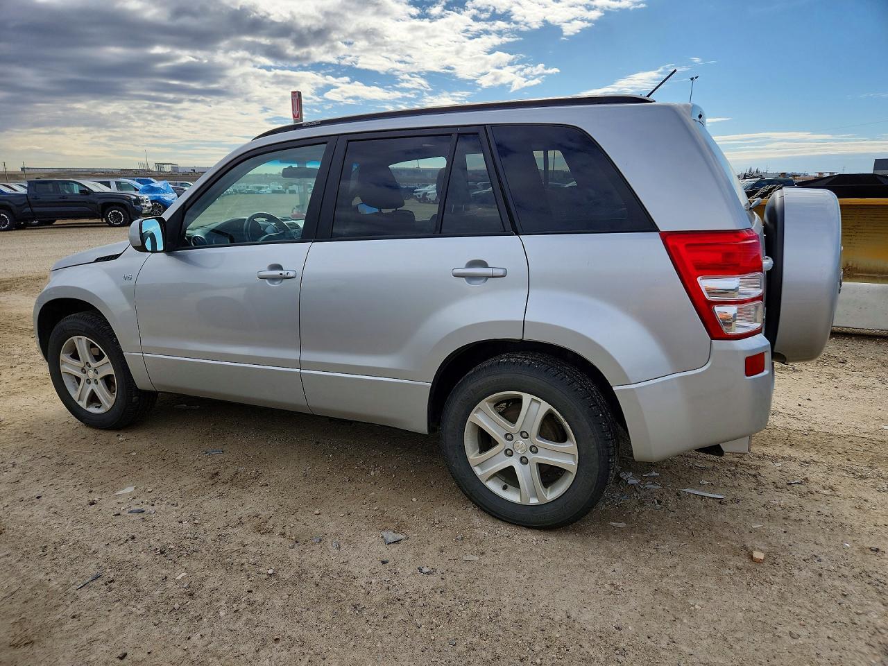2006 Suzuki Grand Vitara Luxury - Фото 2