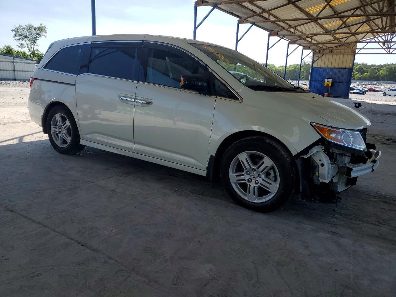 2013 Honda Odyssey Touring - Фото 4