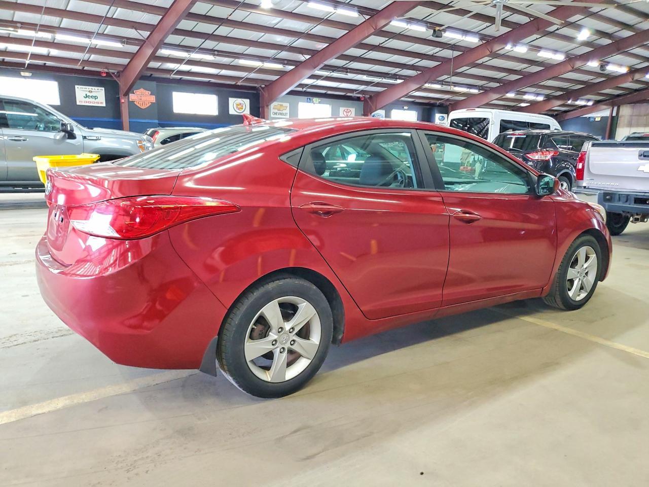2013 Hyundai Elantra Gls - Фото 3