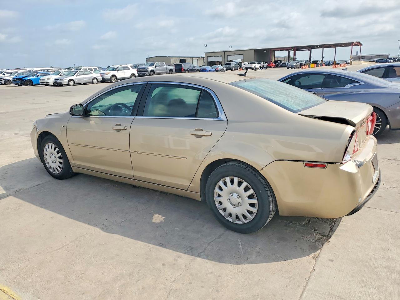 2008 Chevrolet Malibu Ls - Фото 2