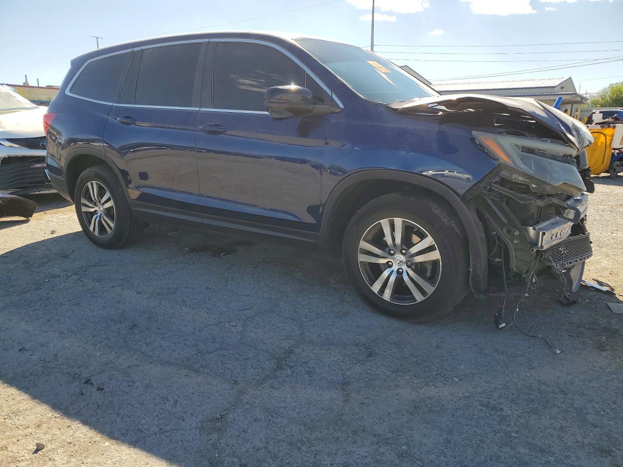 2017 Honda Pilot Exl - Image 4
