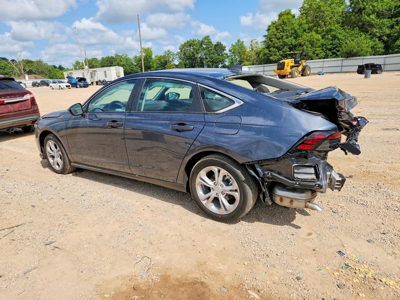 2026 Honda Accord Lx - Фото 2