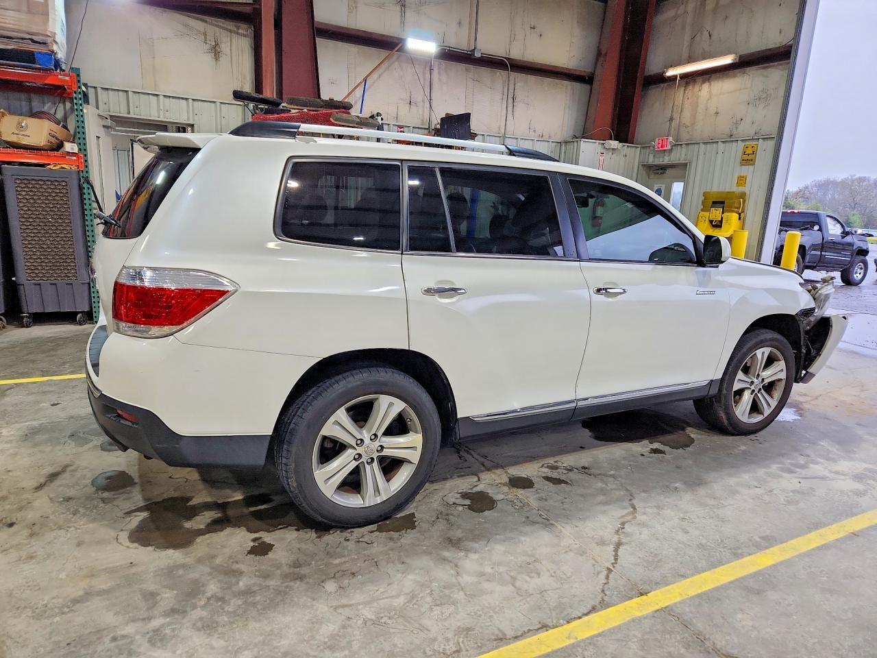 2013 Toyota Highlander Limited - Фото 3