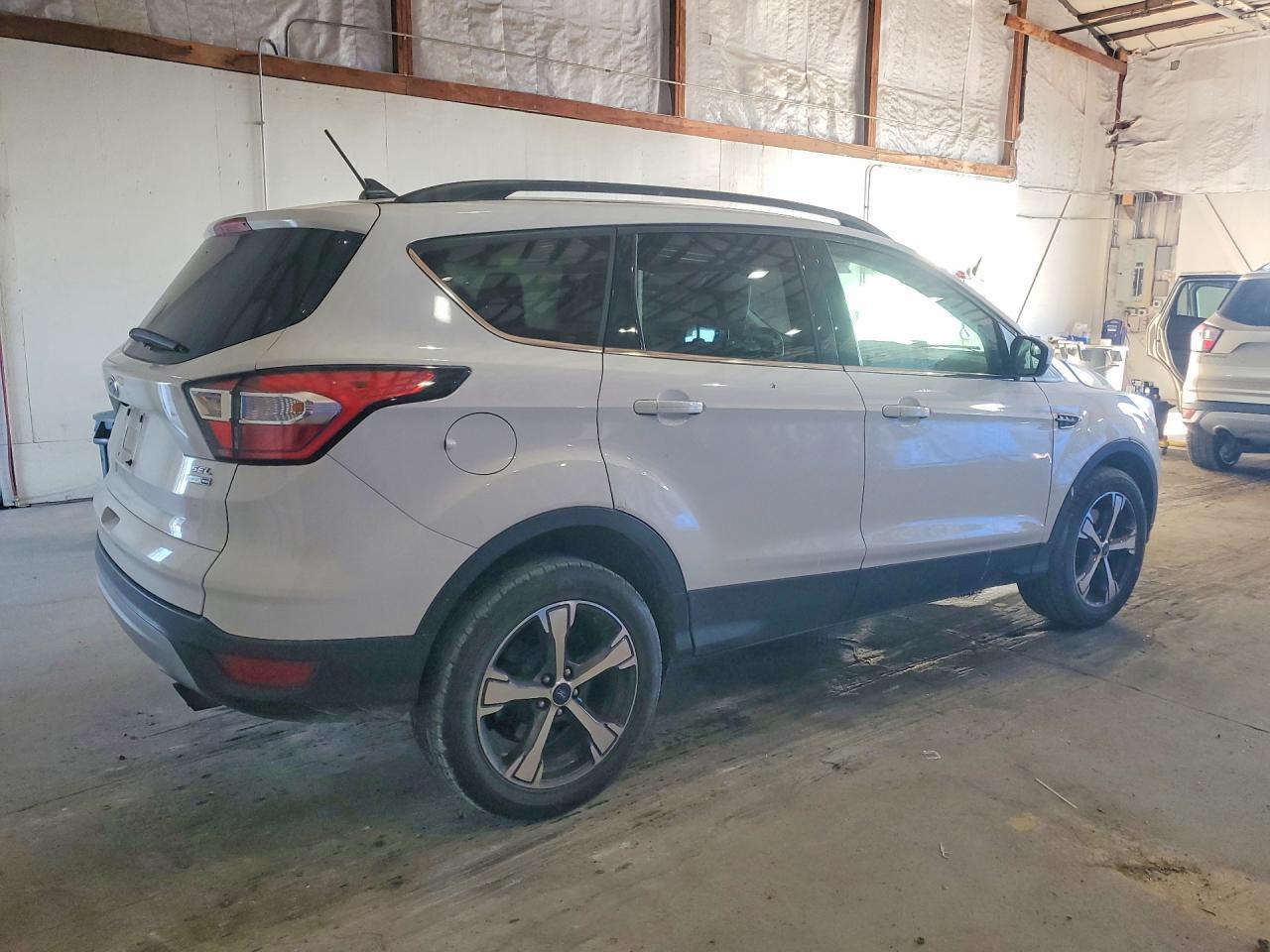 2018 Ford Escape Sel - Image 3