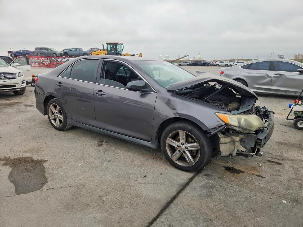 2014 Toyota Camry Se - Image 4