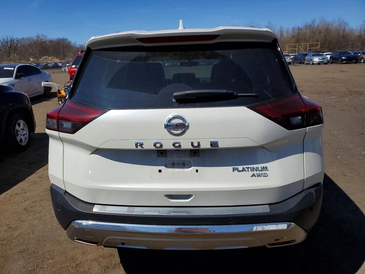 2021 Nissan Rogue Platinum - Фото 6