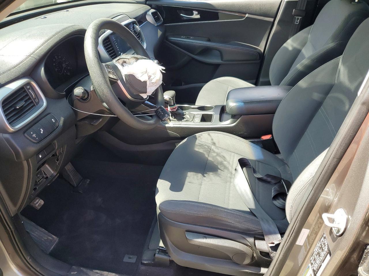2019 Kia Sorento Lx - Image 7