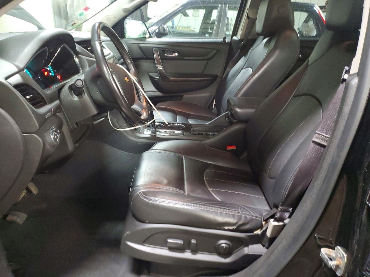 2017 Chevrolet Traverse Premier - Image 7