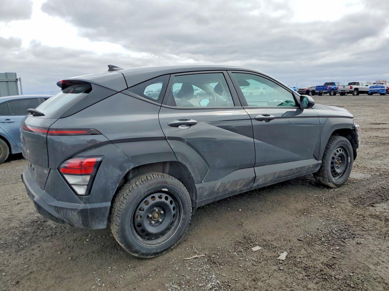 2025 Hyundai Kona Se - Фото 3