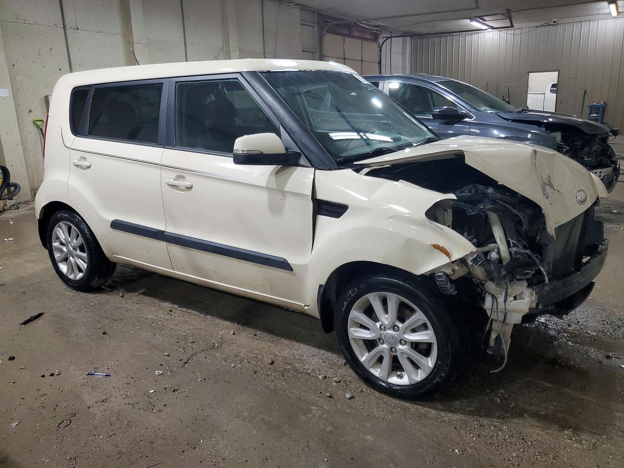 2013 Kia Soul + - Фото 4